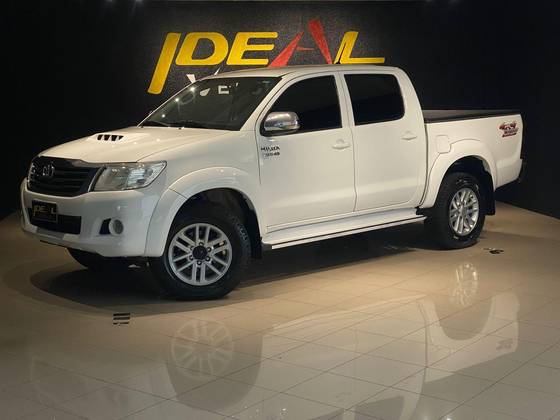 TOYOTA HILUX 3.0 SRV 4X4 CD 16V TURBO INTERCOOLER DIESEL 4P MANUAL TOYOTA HILUX 3.0 SRV 4X4 CD 16V TURBO INTERCOOLER DIESEL 4P MANUAL
